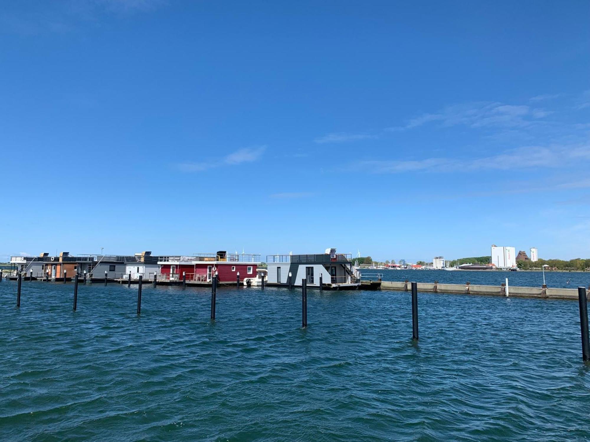Hausboot Bali Fehmarn Exterior foto